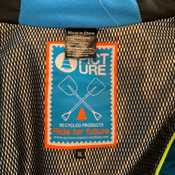PICTURE Ski/Snowboard Winter Jacket - Picture 5 of 12